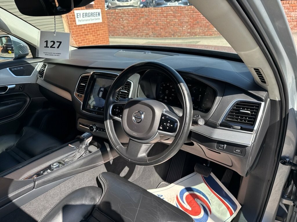 Volvo XC90 2L Inscription Silver #3