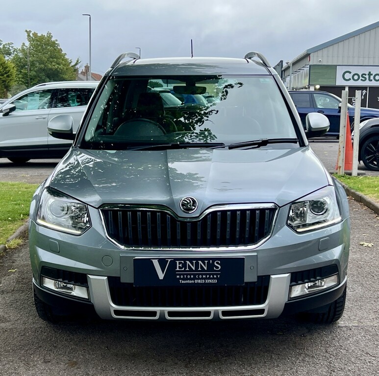 Skoda Yeti 1.4 Tsi Laurin Klement 4X4 Grey #2
