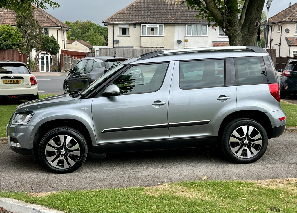 Skoda Yeti 1.4 Tsi Laurin Klement 4X4 Grey #4