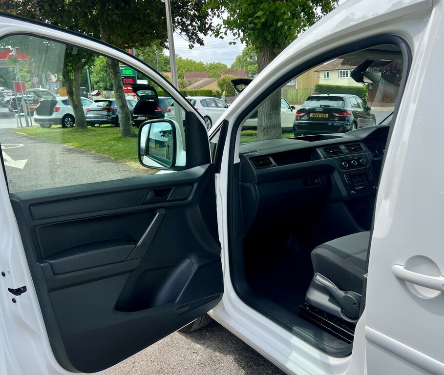 Volkswagen Caddy Maxi Maxi 2.0 C20 Tdi Startline 101 Bhp Blue #17