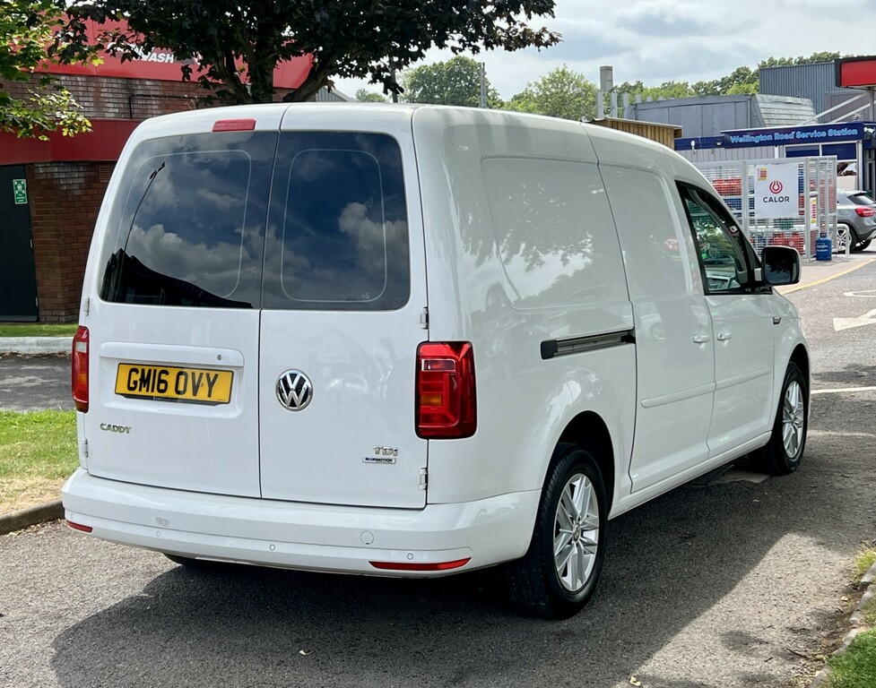 Volkswagen Caddy Maxi Maxi 2.0 C20 Tdi Startline 101 Bhp Blue #39