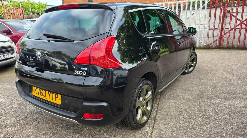Peugeot 3008 1.6 E-hdi Allure Egc Euro 5 Ss KV63YTP Black #3