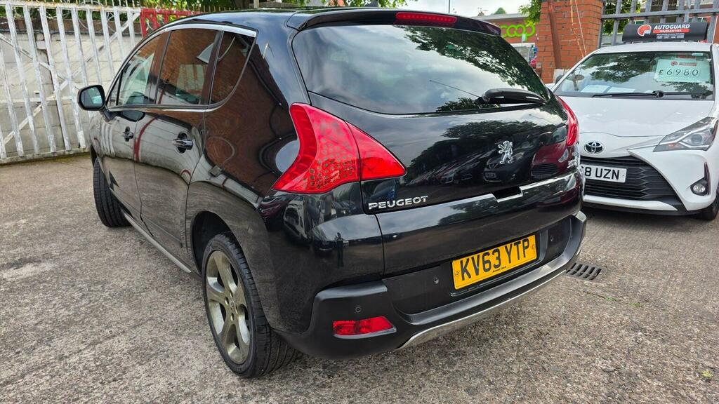 Peugeot 3008 1.6 E-hdi Allure Egc Euro 5 Ss KV63YTP Black #4