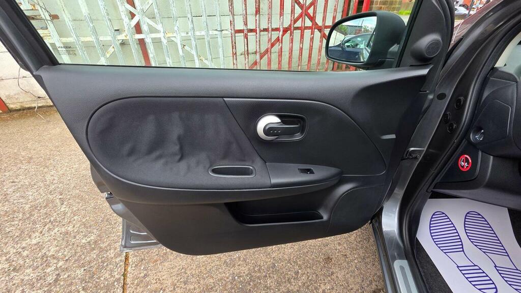 Nissan Note Mpv 1.4 N-tec Black #26