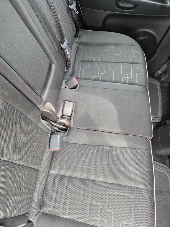 Kia Venga Mpv 1.6 4 Euro 6 201665 Silver #23