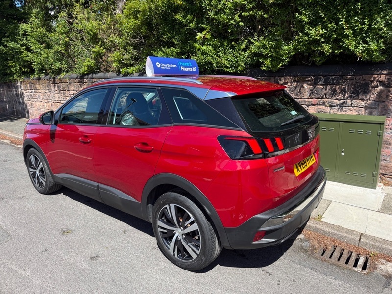 Peugeot 3008 Bluehdi S S Active Red #4