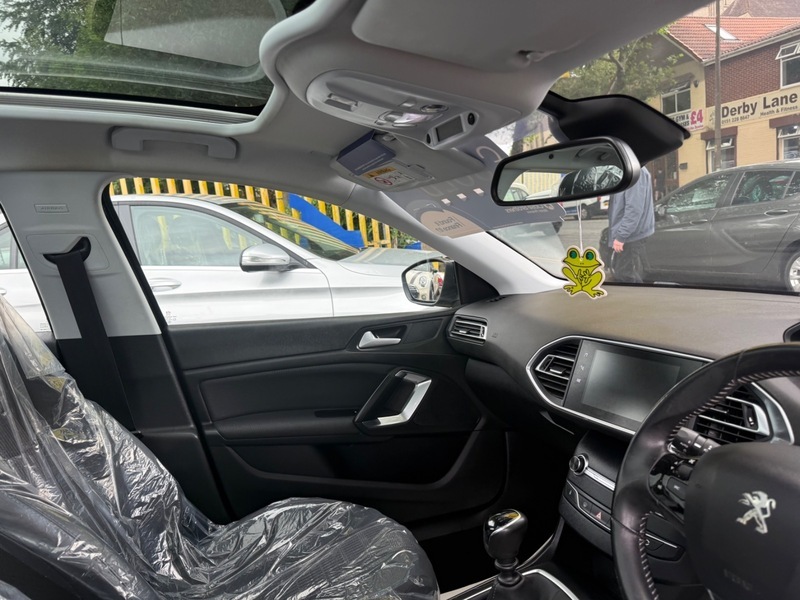 Peugeot 308 1.2 Puretech Gpf Allure Hatchback White #10