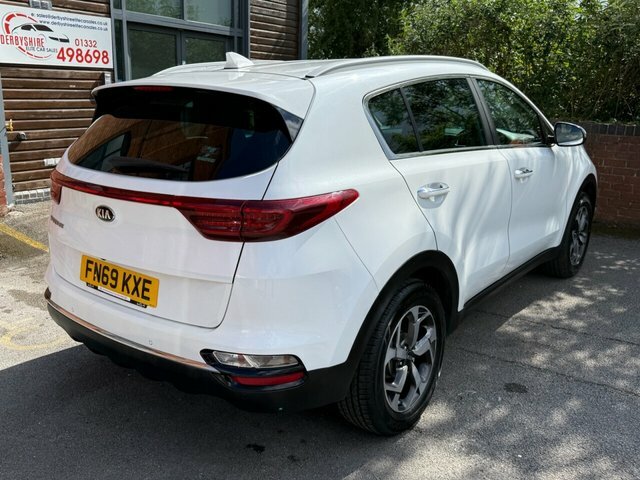 Kia Sportage 1.6 Crdi Ecodynamics 2 Suv Hybrid Manu FN69KXE White #5