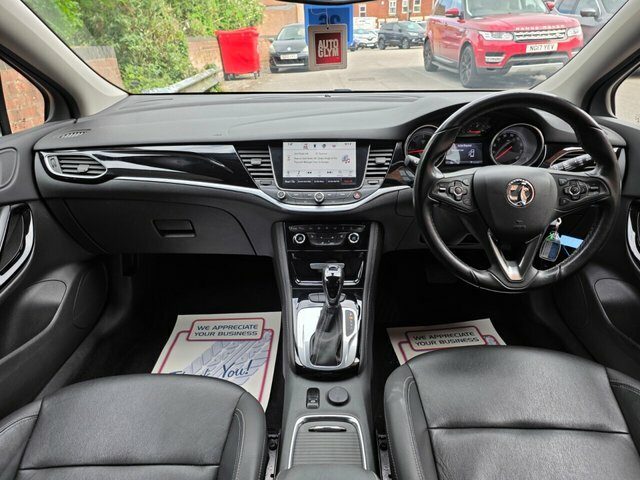 Vauxhall Astra 1.6 Cdti Blueinjection Elite Nav Hatchback Die Black #3