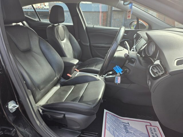 Vauxhall Astra 1.6 Cdti Blueinjection Elite Nav Hatchback Die Black #6