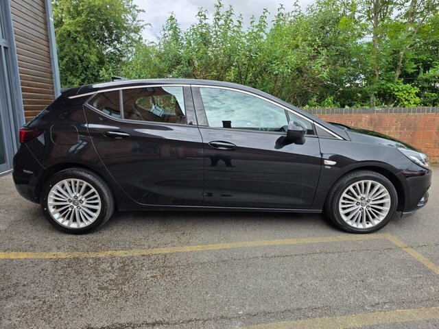 Vauxhall Astra 1.6 Cdti Blueinjection Elite Nav Hatchback Die Black #4