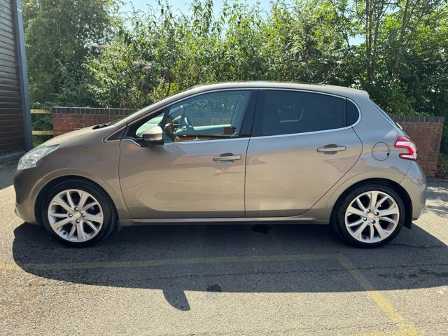 Peugeot 208 1.6 Vti Feline Hatchback Euro 5 Grey #2