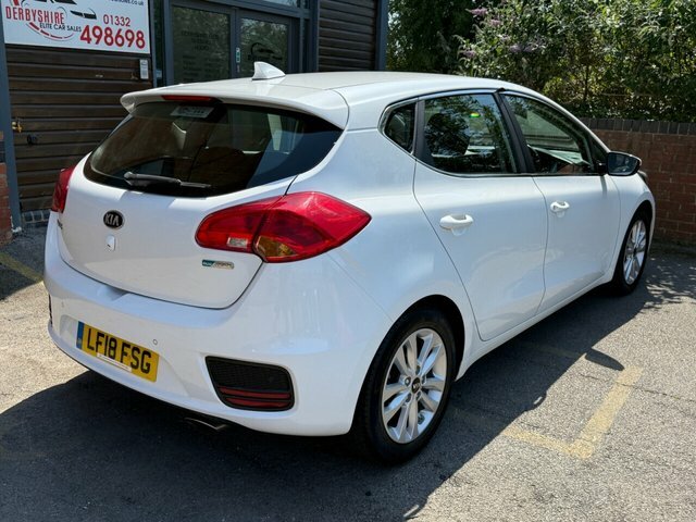Kia Ceed 1.6 Gdi 2 Hatchback Euro 6 S S White #5