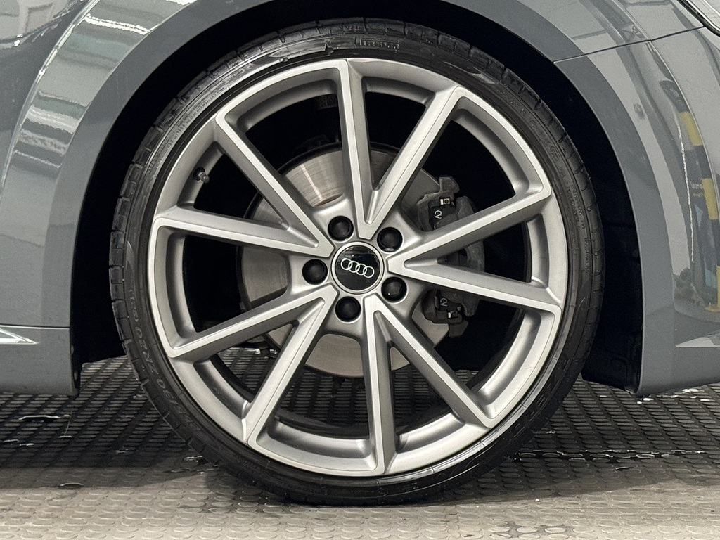 Audi TT 2.0 Tfsi 40 Black Edition Coupe S Troni NU20ULN Grey #4