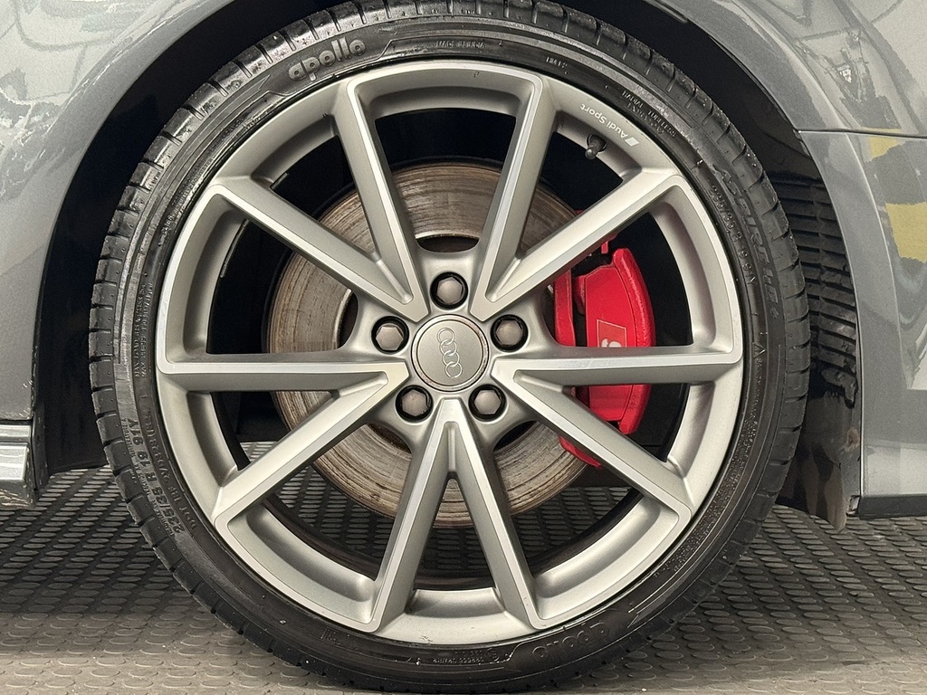Audi S3 2.0 Tfsi Black Edition Sportback S Tron CF67BBV Grey #4