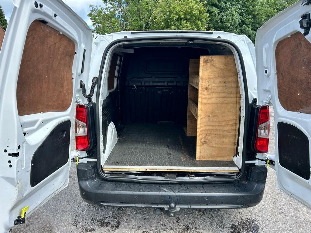 Peugeot Partner Panel Van 1.2 950 Puretech Professional Long Panel White #9