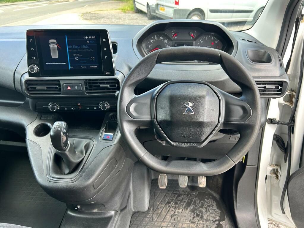 Peugeot Partner Panel Van 1.2 950 Puretech Professional Long Panel White #14