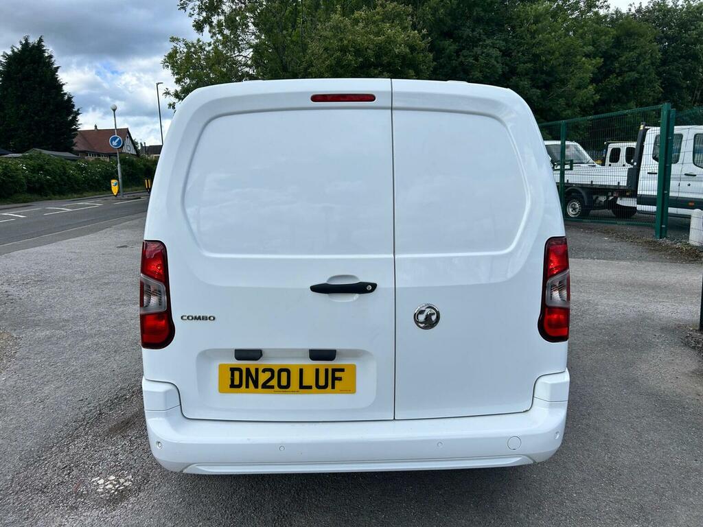 Vauxhall Combo 1.5 Turbo D 2300 Sportive L2 H1 Euro 6 Ss White #5