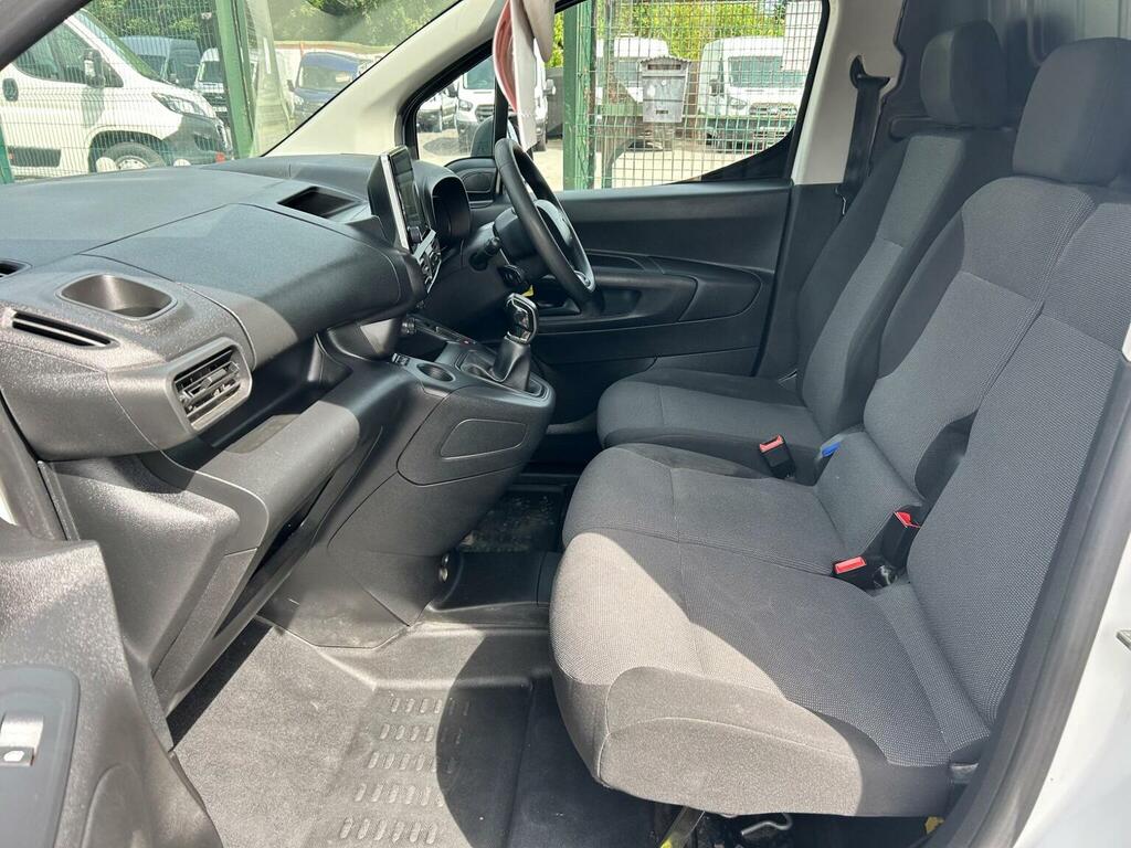 Citroen Berlingo 1.2 Puretech Feel M Ss 109 Bhp Grey #11
