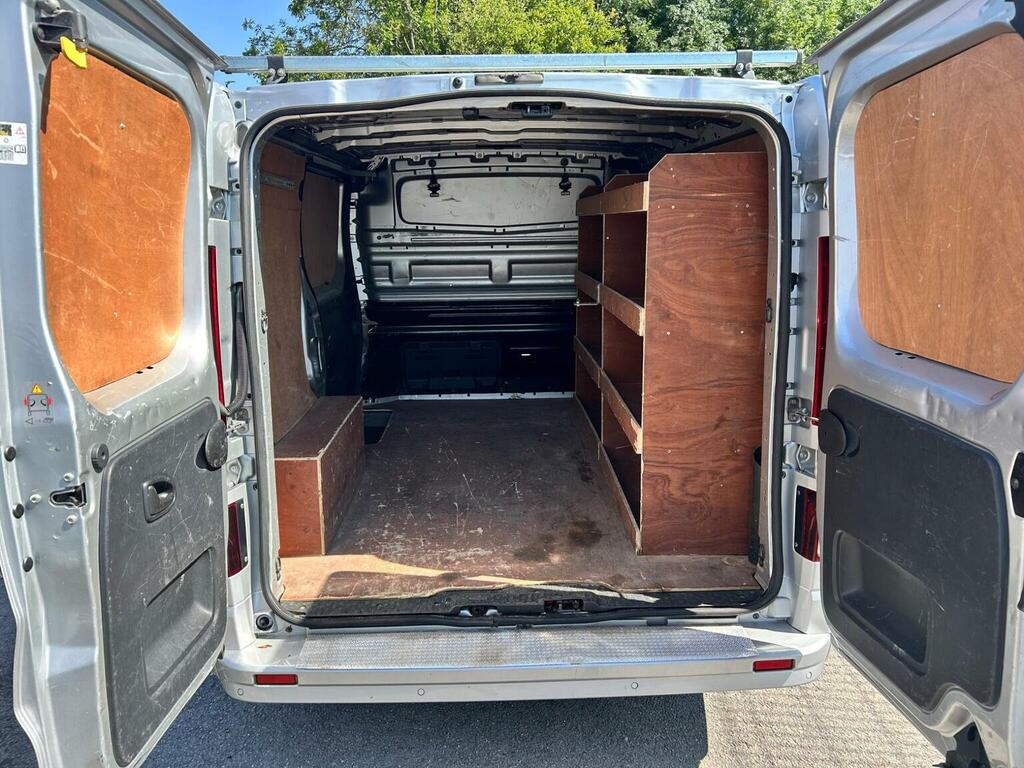 Vauxhall Vivaro 1.6L Null White #9