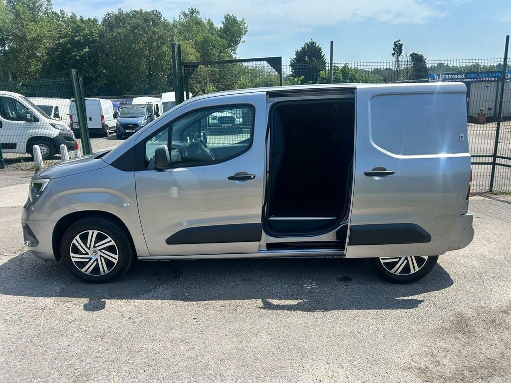 Vauxhall Combo 1.5 Turbo D 2000 Sportive L1 H1 Euro 6 Ss Grey #7
