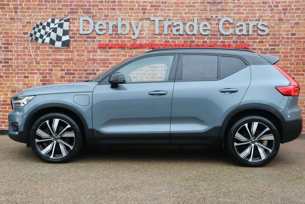 Volvo XC40 1.5H T5 Twin Engine 10.7Kwh R-design Pro Suv Petro SL22OGN Grey #2