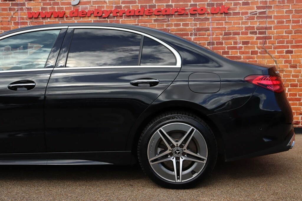 Mercedes-Benz 300 C E Amg Line  #18