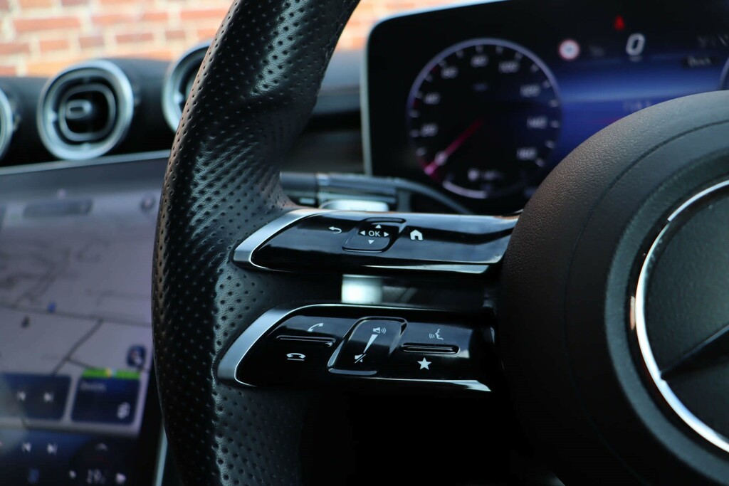 Mercedes-Benz 300 C E Amg Line  #21