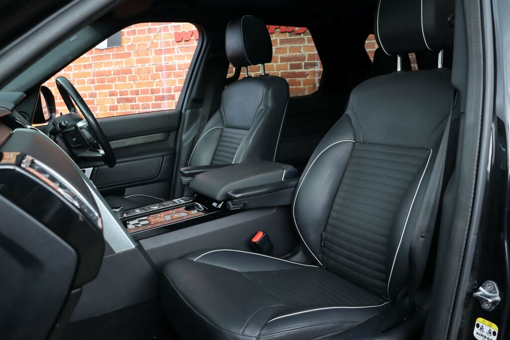 Land Rover Discovery Hse Sdv6 4Wd BR19RXT  #3