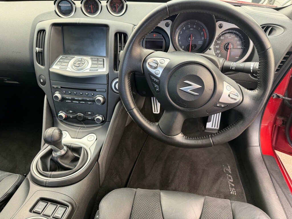 Nissan 370Z Gt V6  #5