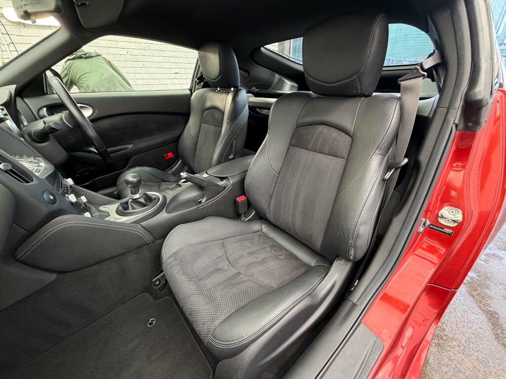 Nissan 370Z Gt V6  #2
