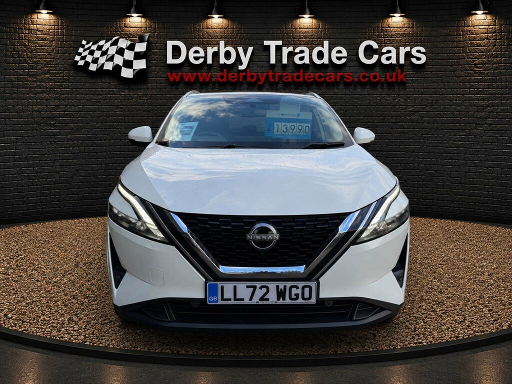 Nissan Qashqai N-connecta Dig-t Mhev LL72WGO #2