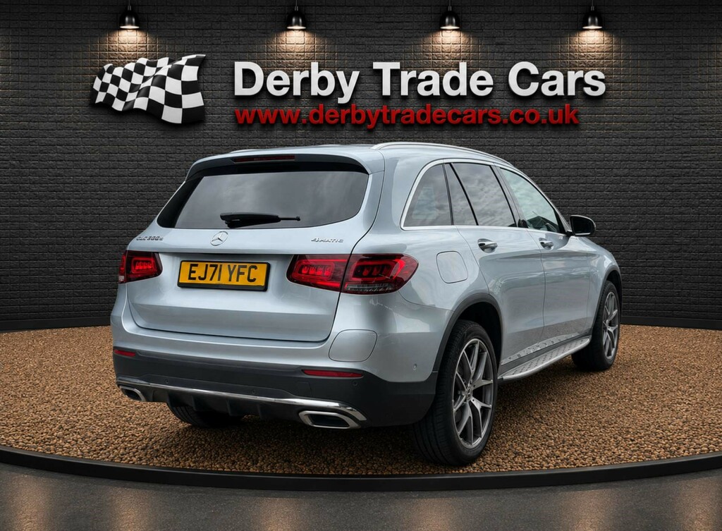 Mercedes-Benz GLC Class Amg Line Premium E 4Matic 4Wd EJ71YFC Silver #2