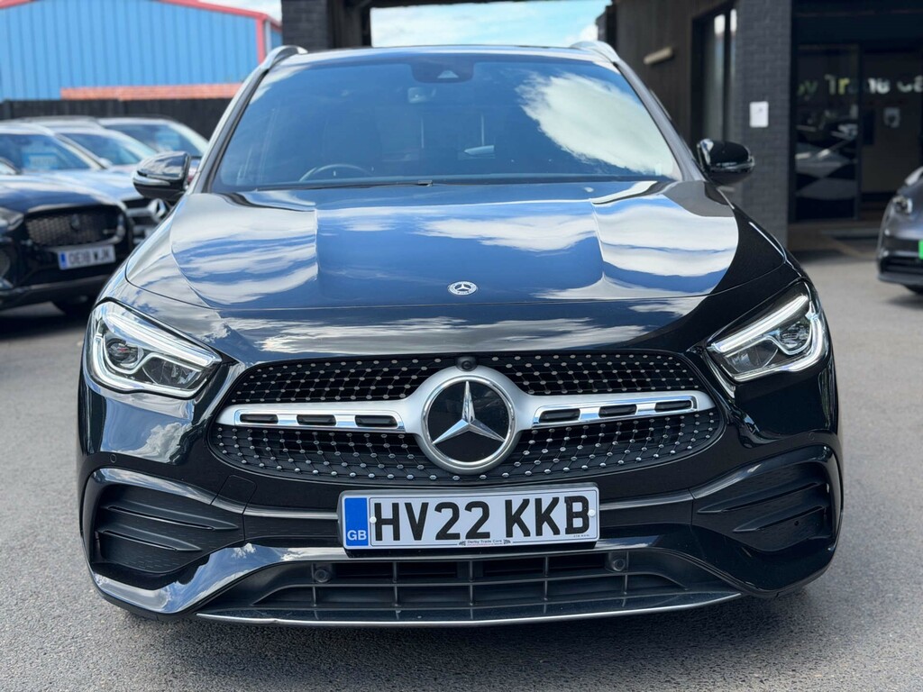 Mercedes-Benz GLA Class Amg Line Premium #2