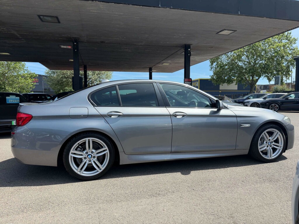 BMW 5 Series 530D Se Blue #7