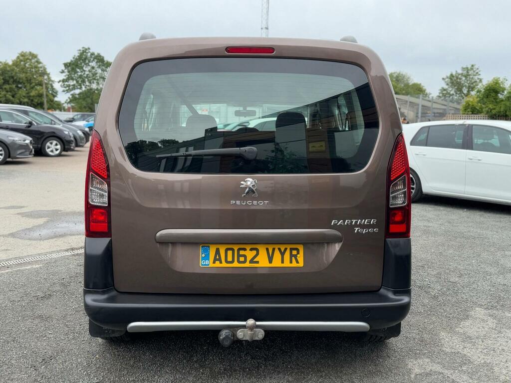 Peugeot Partner Tepee 1.6 Hdi 8V Tepee Outdoor Brown #4