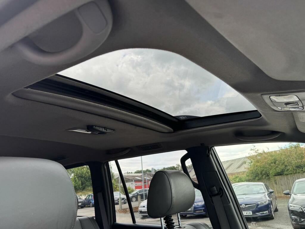 Toyota Land Cruiser Invincible D-4d 8 Str Grey #31