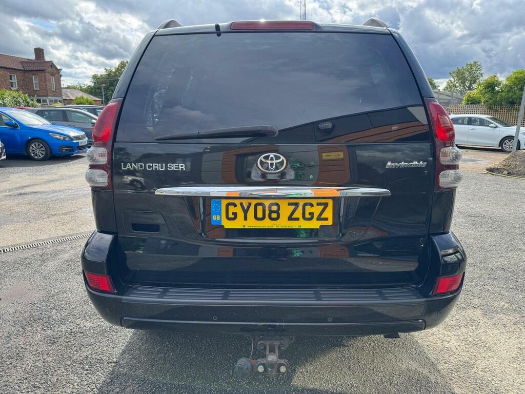 Toyota Land Cruiser 3.0 D-4d Invincible Black #4