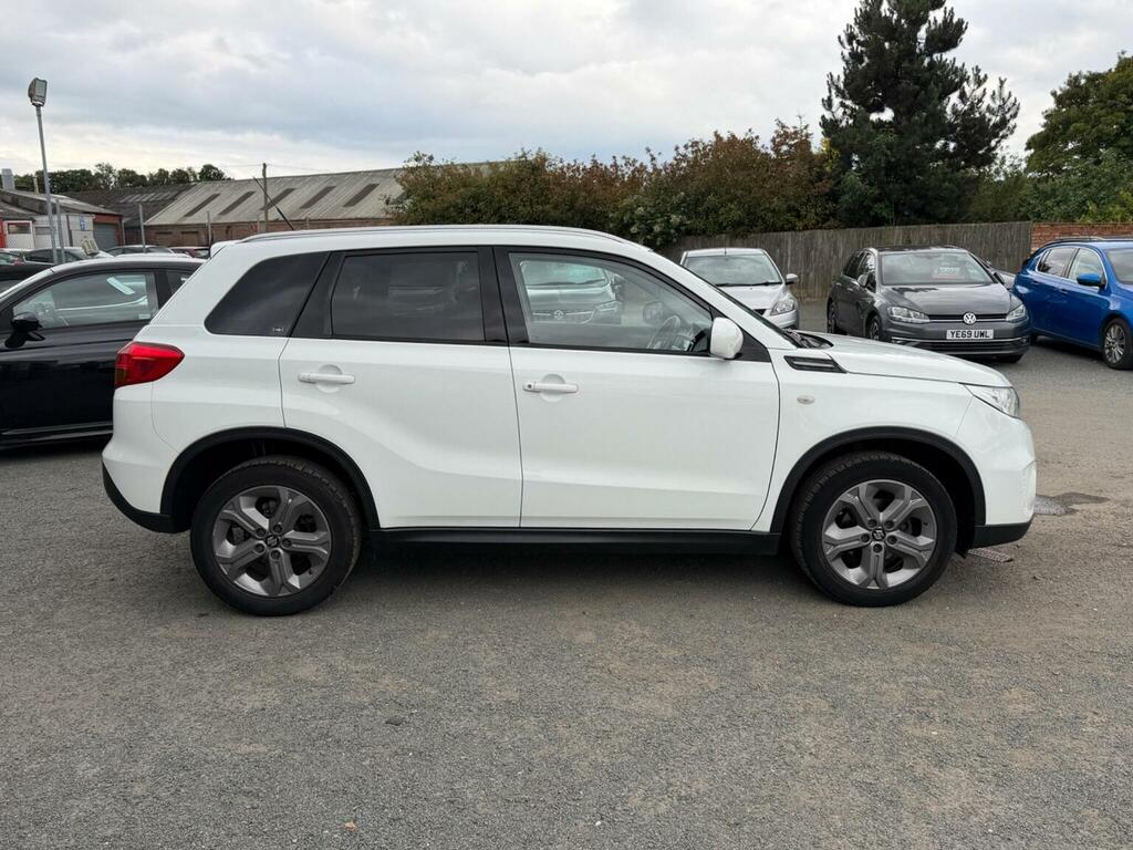Suzuki Vitara 1.6 Sz-t Euro 6 Ss White #6