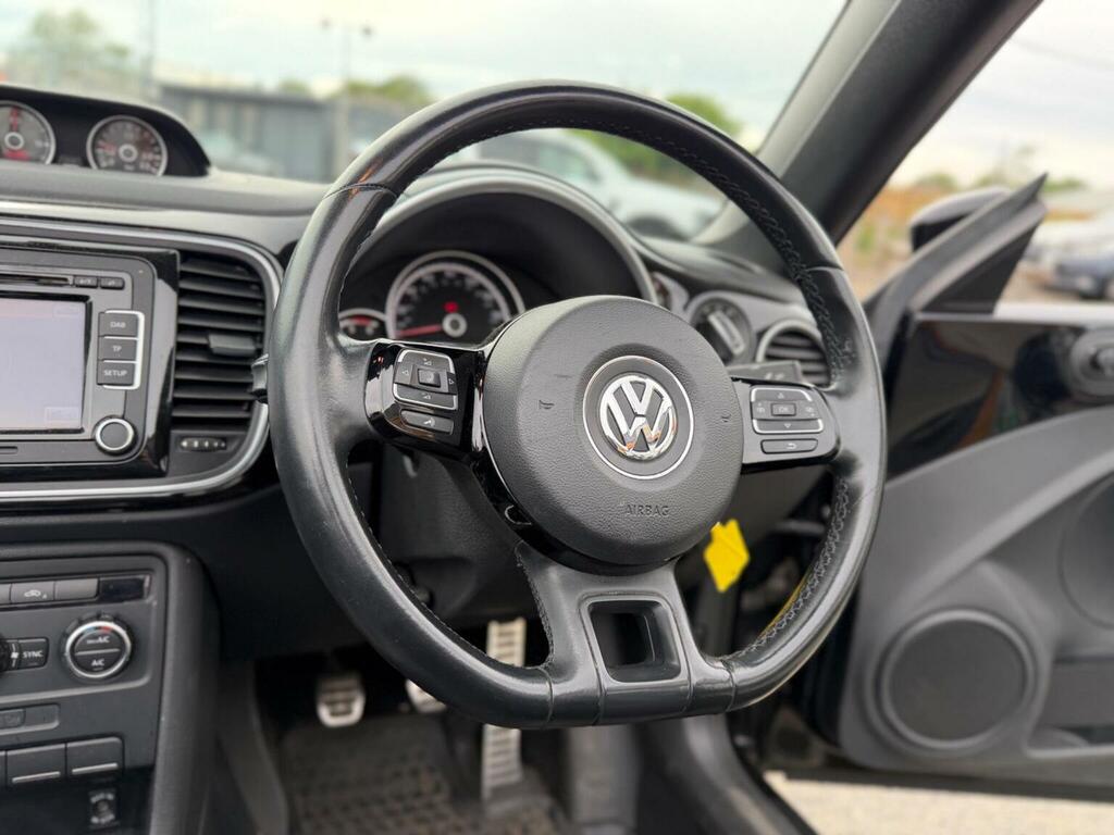 Volkswagen Beetle 60S Edition 2.0 Tdi 6X Services, Leather Heated White #15