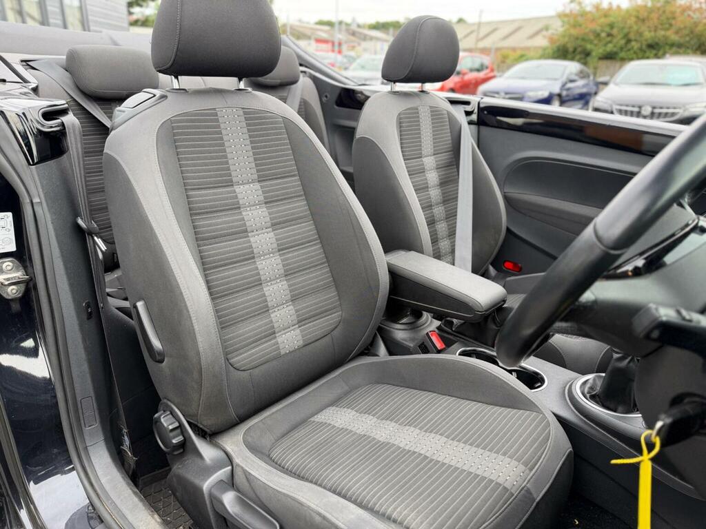 Volkswagen Beetle 60S Edition 2.0 Tdi 6X Services, Leather Heated White #9