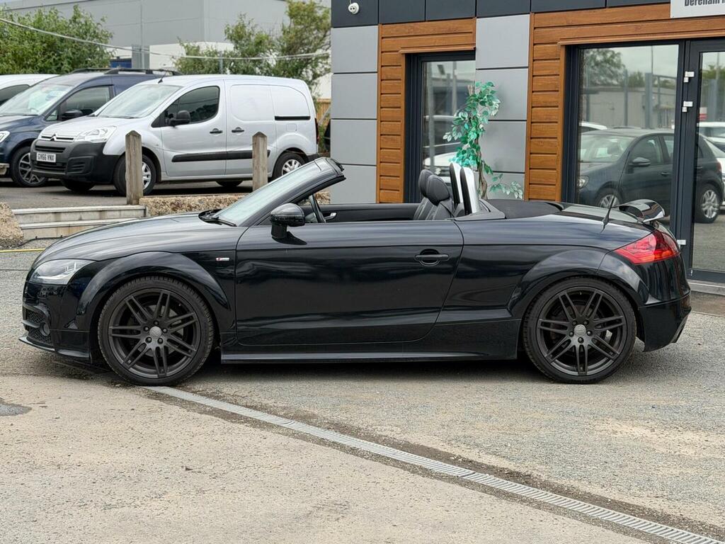 Audi TT 2.0 Tfsi Black Edition Roadster S Tronic Quattro E Black #2