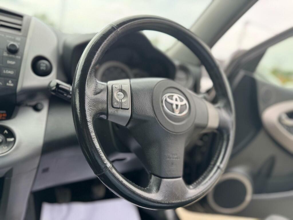 Toyota Rav 4 2.0 Xt4 Vvt-i 151 Bhp Black #17