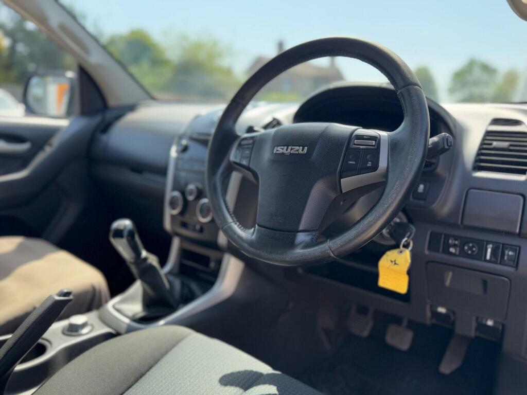 Isuzu D-Max 2.5 Td Utah Vision Pickup 4X4 1 White #10
