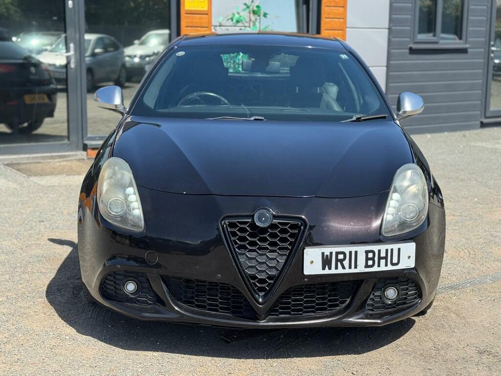 Alfa Romeo Giulietta Hatchback Red #8