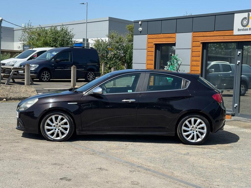 Alfa Romeo Giulietta 1.6 Jtdm-2 Veloce Euro 5 Ss Black #2