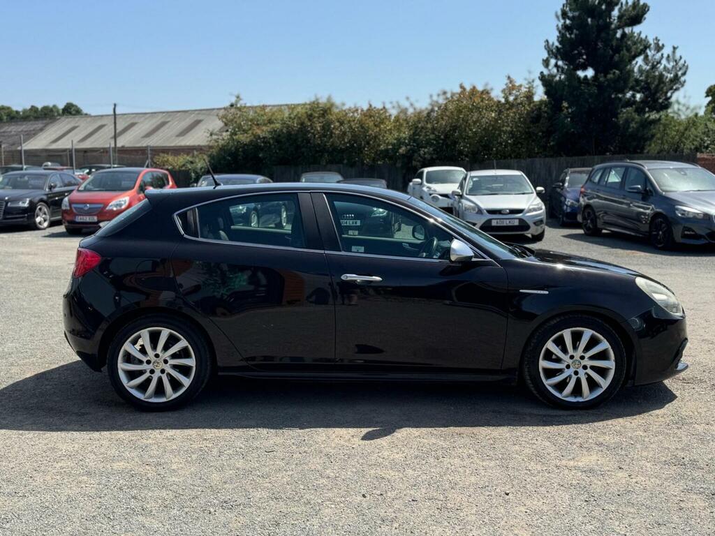 Alfa Romeo Giulietta 1.6 Jtdm-2 Veloce Euro 5 Ss Black #6