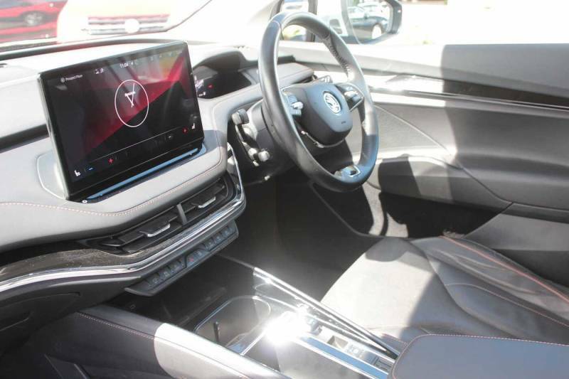 Skoda ENYAQ 150Kw 80 Ecosuite 82Kwh 125Kw - 2024 7 LF73SVV White #2