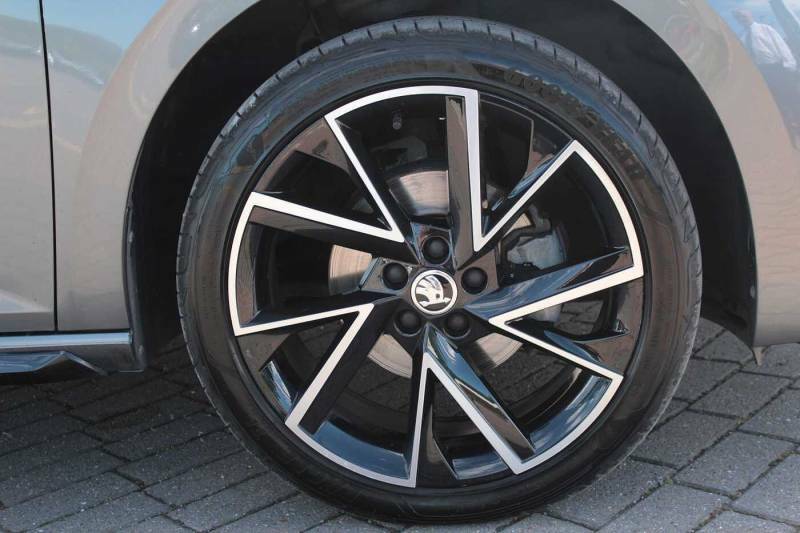 Skoda Scala 1.5 Tsi Monte Carlo Dsg Grey #5