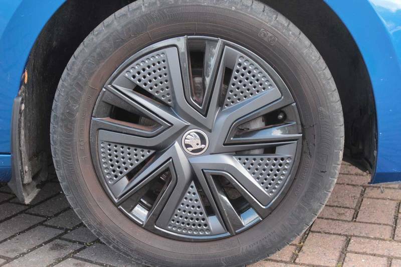 Skoda Fabia 1.0 Tsi Colour Edition Blue #5